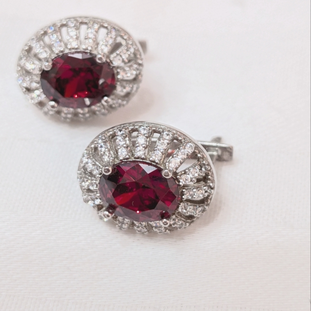 Silver and Ruby Red Rhinestone Jewelry Set - Picture 4 of 7
